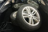 Tesla Model S vaihtoauto