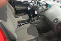 Ford Tourneo Courier vaihtoauto