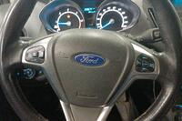 Ford Tourneo Courier vaihtoauto