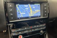 Jaguar XE vaihtoauto