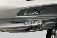 Toyota Prius Plug-in vaihtoauto