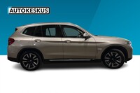 BMW iX3 vaihtoauto