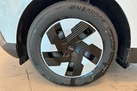 Ford Transit Courier vaihtoauto