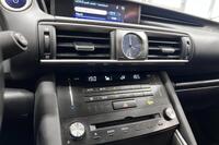 Lexus IS vaihtoauto