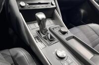 Lexus IS vaihtoauto