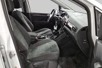 Volkswagen Touran vaihtoauto