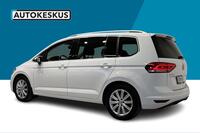 Volkswagen Touran vaihtoauto