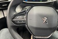 Peugeot e-2008 vaihtoauto