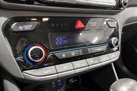 Hyundai IONIQ hybrid vaihtoauto