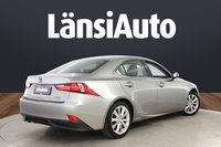 Lexus IS vaihtoauto