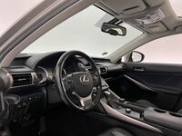 Lexus IS vaihtoauto