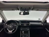 Lexus IS vaihtoauto