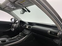 Lexus IS vaihtoauto