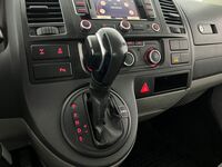 Volkswagen Caravelle vaihtoauto