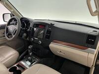 Mitsubishi Pajero vaihtoauto