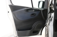 Opel Vivaro vaihtoauto