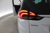 Opel Zafira vaihtoauto