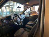 Opel Vivaro vaihtoauto