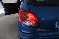 Peugeot 206 + vaihtoauto