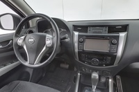 Nissan Navara vaihtoauto