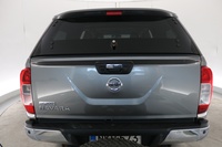 Nissan Navara vaihtoauto