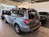 Subaru Forester vaihtoauto