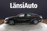 Toyota Camry vaihtoauto