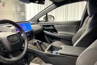 Toyota bZ4X vaihtoauto