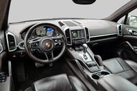 Porsche Cayenne vaihtoauto