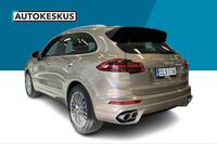 Porsche Cayenne vaihtoauto