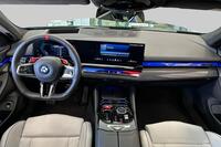 BMW M5 vaihtoauto