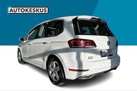 Volkswagen Golf Sportsvan vaihtoauto