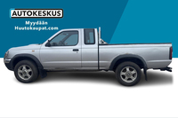 Nissan Pickup vaihtoauto