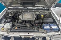Nissan Pickup vaihtoauto