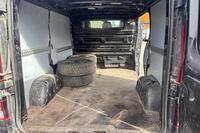Opel Vivaro vaihtoauto