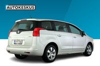 Peugeot 5008 vaihtoauto