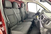 Nissan Primastar vaihtoauto