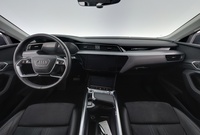 Audi Q8 e-tron vaihtoauto