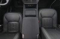 Land Rover Defender vaihtoauto