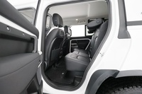 Land Rover Defender vaihtoauto