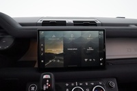 Land Rover Defender vaihtoauto