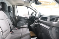 Nissan Primastar vaihtoauto