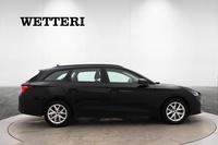 SEAT Leon Sportstourer vaihtoauto