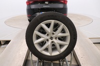 SEAT Leon Sportstourer vaihtoauto