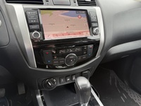 Nissan Navara vaihtoauto