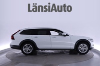 Volvo V90 Cross Country vaihtoauto