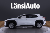 Toyota bZ4X vaihtoauto