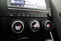 Jaguar E-PACE vaihtoauto