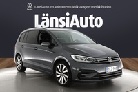 Volkswagen Touran vaihtoauto