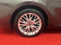 Toyota Camry vaihtoauto